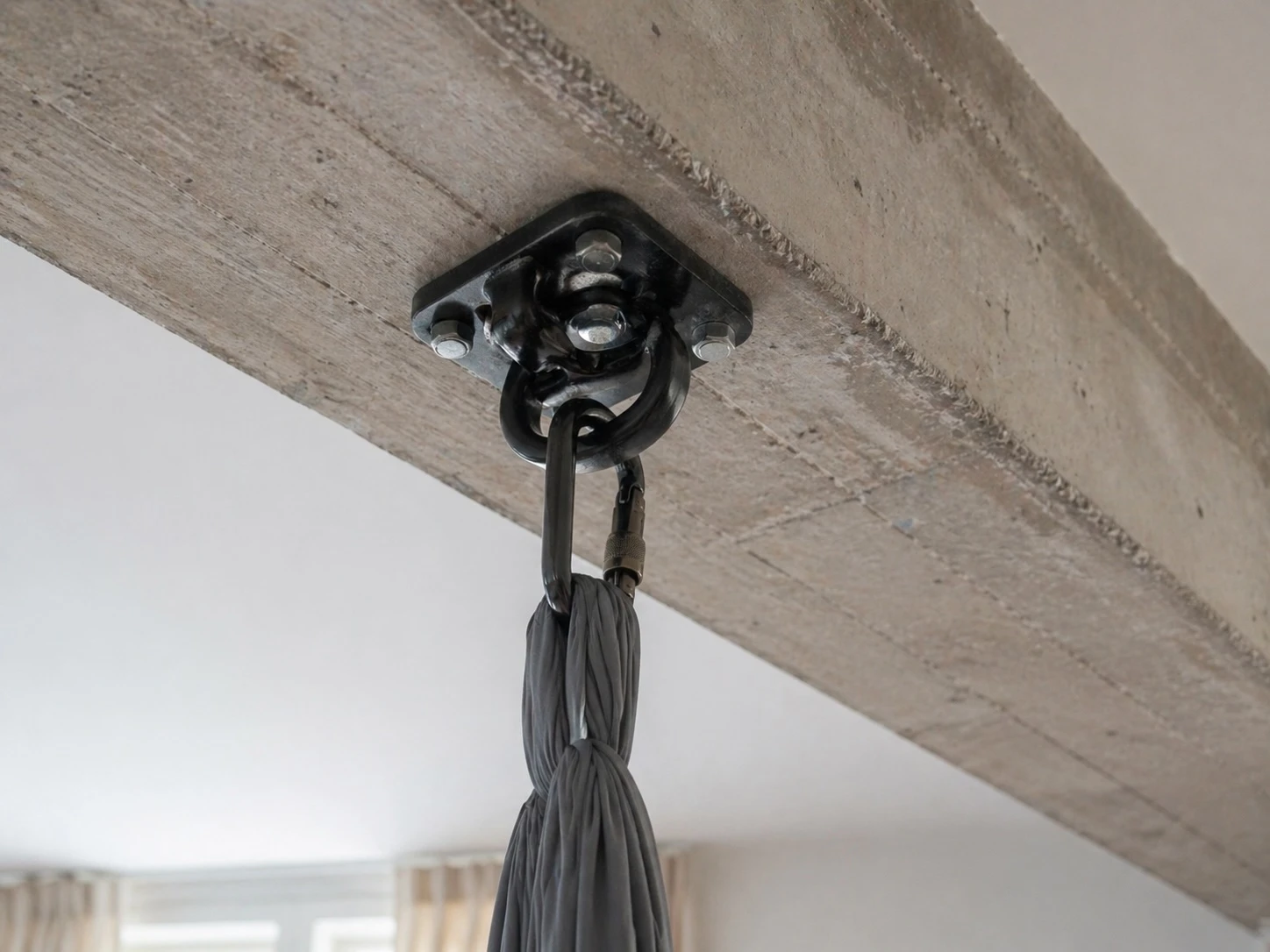 Воздушные полотна дома: можно ли поставить и стоит ли вообще