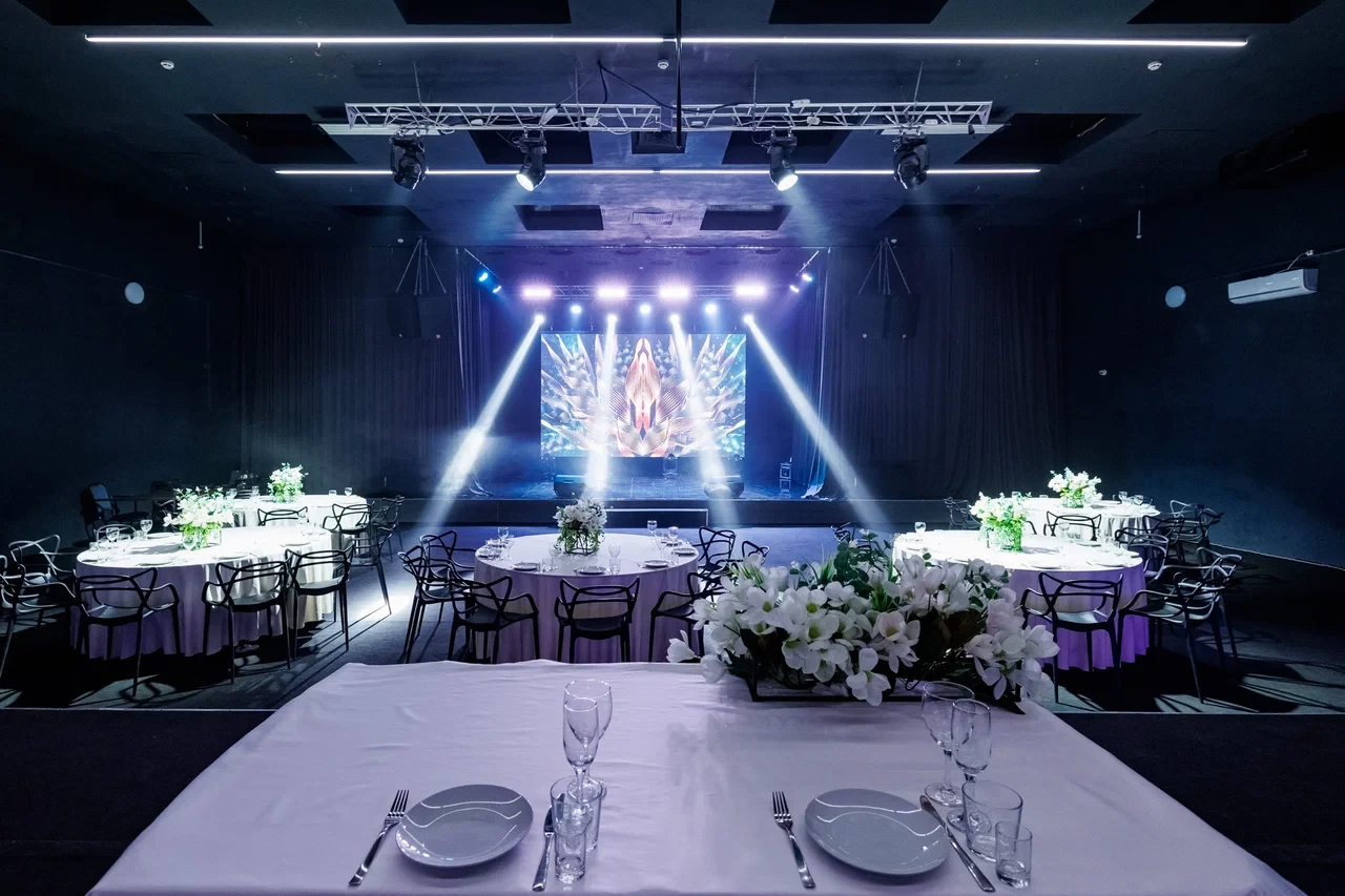 Фестиваль по пилонному спорту и воздушной гимнастике "Грация в воздухе"