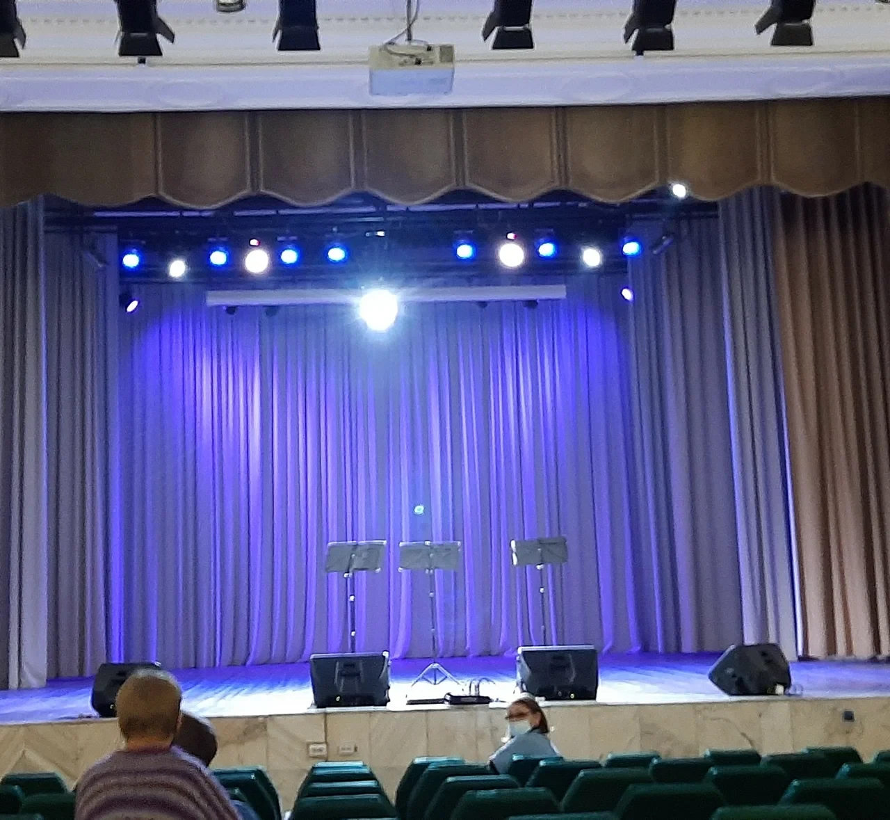 Всероссийский фестиваль-практикум цирковых любительских коллективов "Чудеса на манеже"