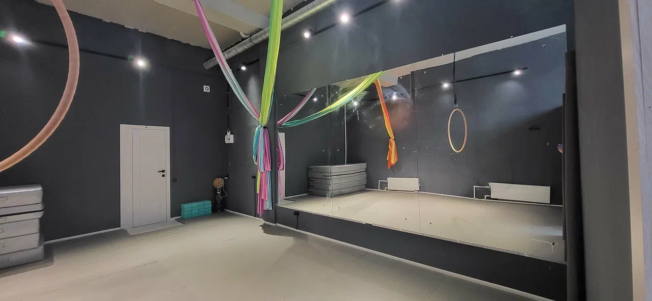 Студия воздушной гимнастики и растяжки "AIR Studio Yagafarova"